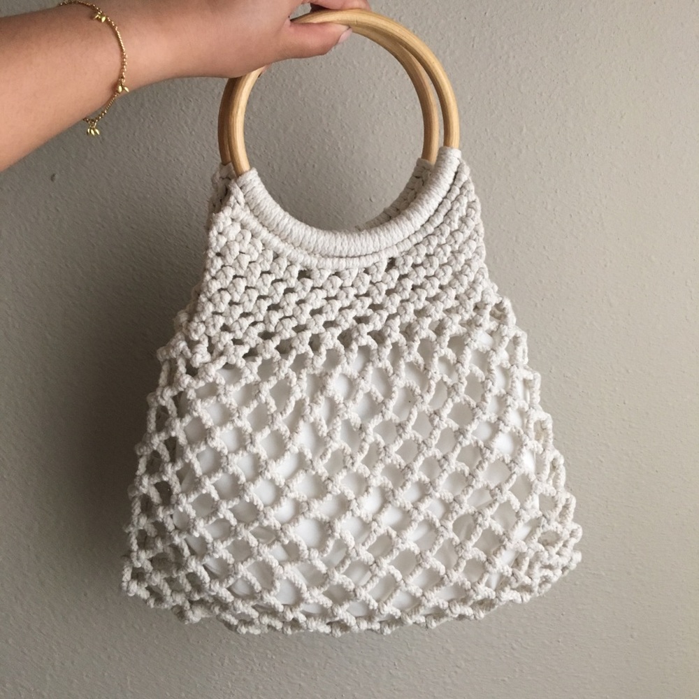 Topshop Benny String Shopped Bag (ASO BeautyCrush)